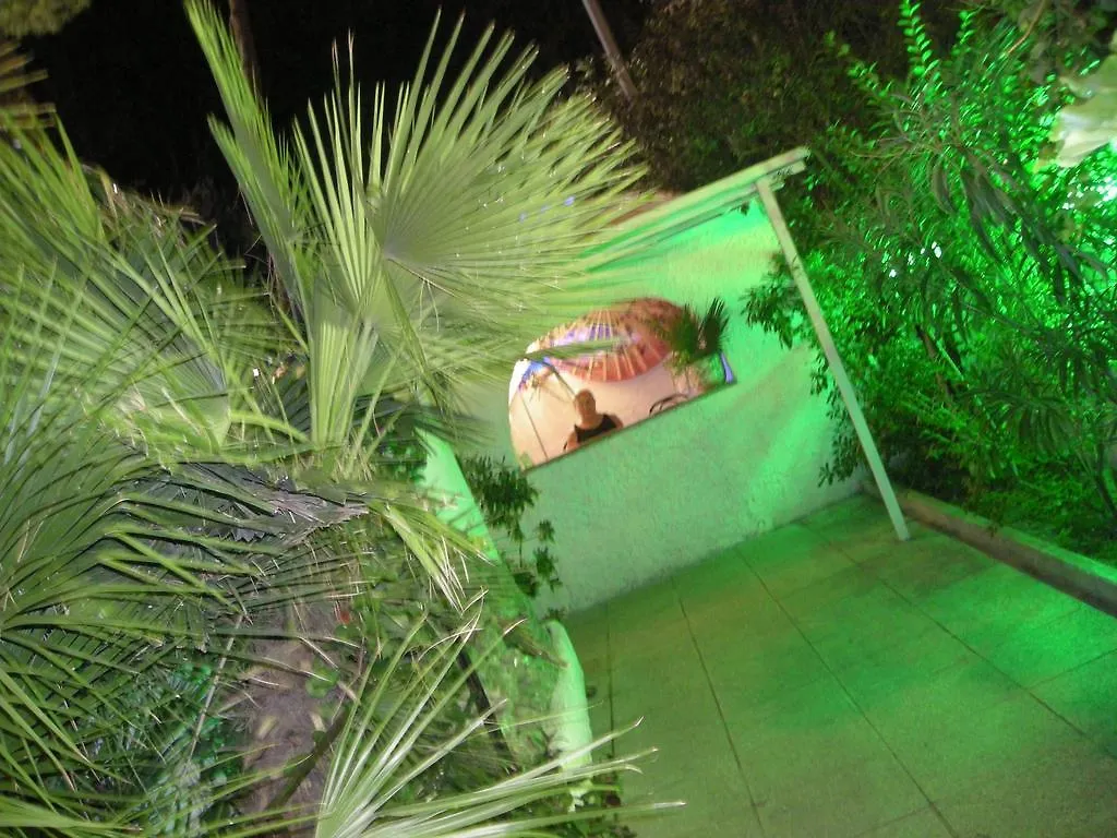 ***  Hotel Carillon Bellaria – Igea Marina Olaszország